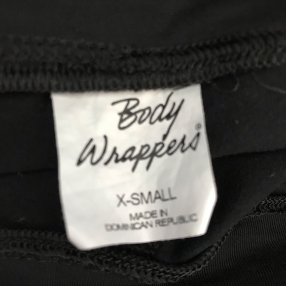 Body Wrappers Shorts - Picture 3 of 3